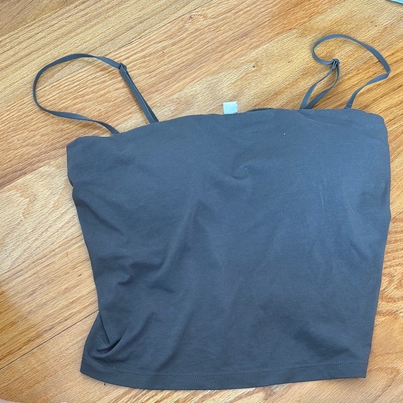 Uniqlo Women's Black Spaghetti Strap Top - Picture 1 of 6